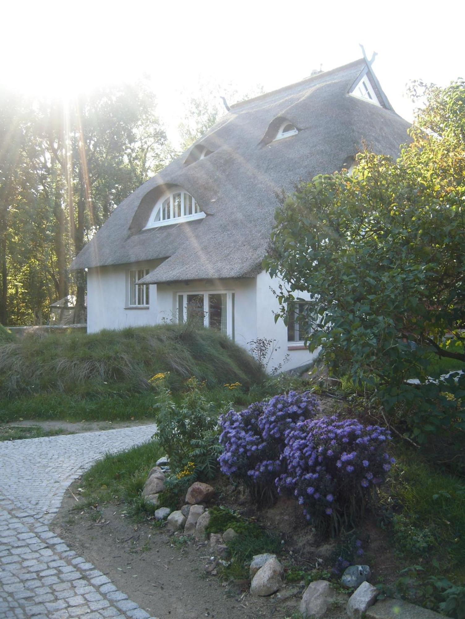 Alte Weberei Ahrenshoop - Ort Der Erholung Hotel Exterior photo